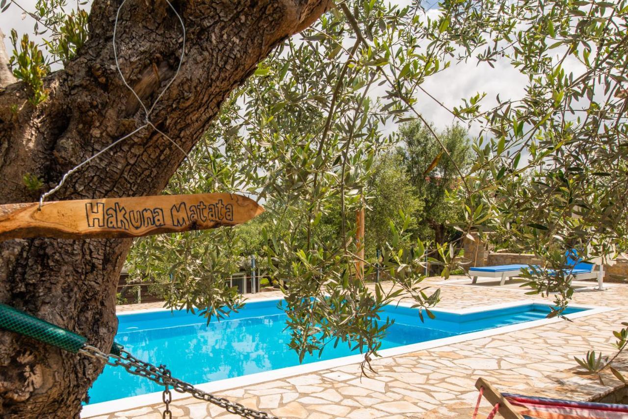 Hakuna Matata Holidays 'Agalia' With Pool In Greek Olive Grove Μεθώνη Εξωτερικό φωτογραφία